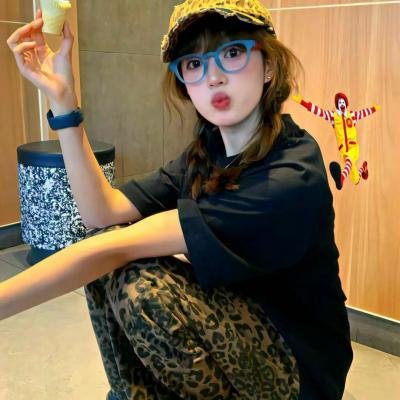 浪迹女孩
